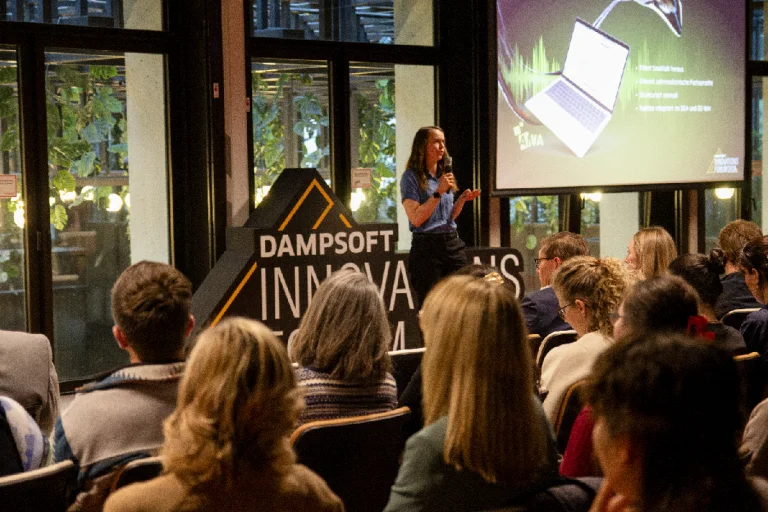 Martha Büttner Präsentation Innovations Forum in Berlin