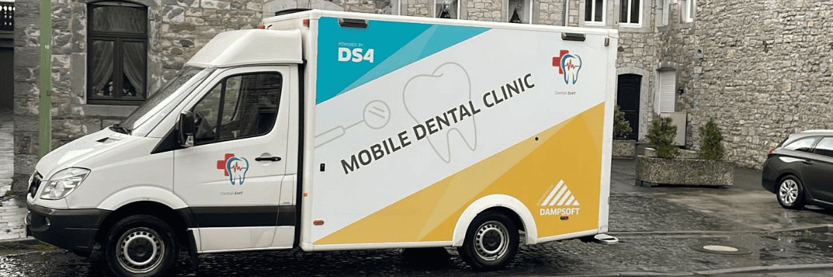 Dampsoft Zahnmobil fuer Dental Emergency Team